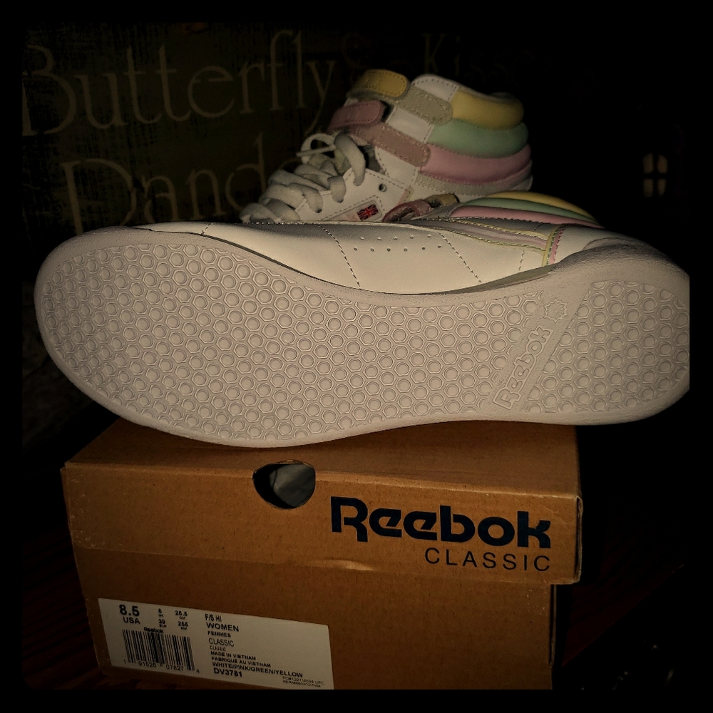 Reebok high top classics